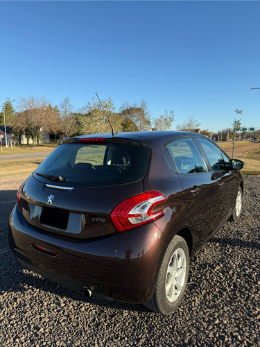 Peugeot 208 1.5 Allure Touchscreen