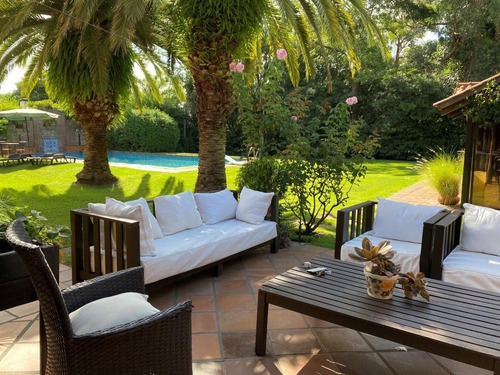 Espectacular Casa En Carrasco Sur