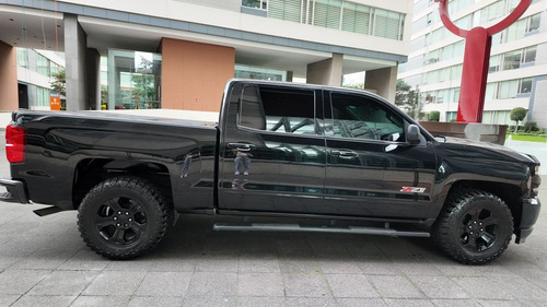 Chevrolet Cheyenne 6.2 2500 Cab Dob Midnight Edition 4x4 At
