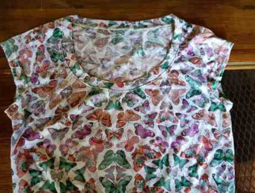 Remera Talle S Con Mariposas