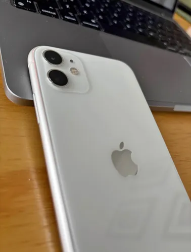 Apple iPhone 11 (64 Gb) - Blanco (Usado)