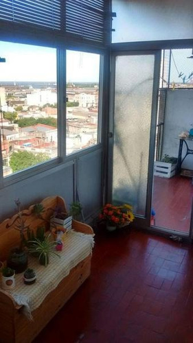 3 Ambientes Con Dependencia En La Boca