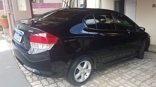 Imagem 2 de 4 de Honda City 2011 1.5 Lx Flex Aut. 4p