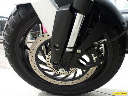 Imagen 20 de 25 de Bajaj Dominar Vg Pro