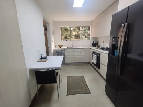 Apartamento En Arriendo En San Lucas. Cod A776116