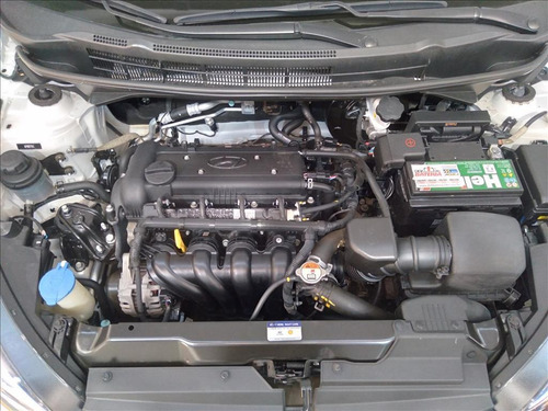 Imagem 14 de 15 de Hb20 1.6 Premium 16v Flex 4p Automático