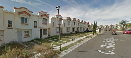 !! Casa En Venta, (remate), Propiedad Ya Adjudicada¡¡ - C. Río Sabina 1461, Coyula, 45410 Coyula, Jal.