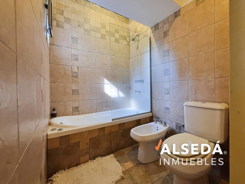 Casa 3 Dormitorios Venta Fisherton Rosario Pileta