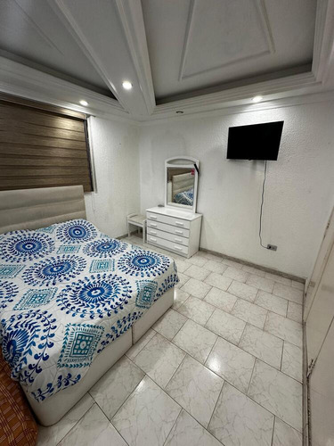 Sky Group Platinum Vende Apartamento Res Josman Urb. Los Nísperos. Pla-1877