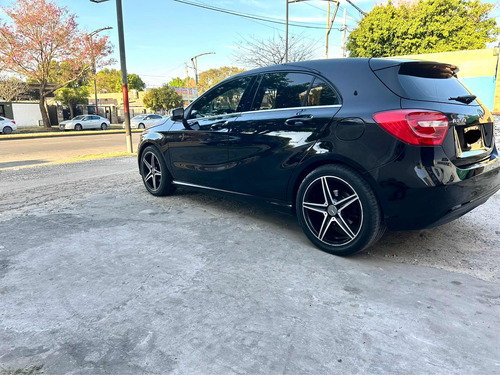Mercedes-Benz Clase A 1.6 A 200 Urban B.efficiency 156cv