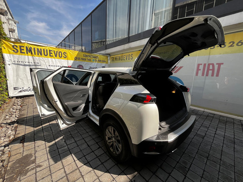 Peugeot 2008 1.2 Active At