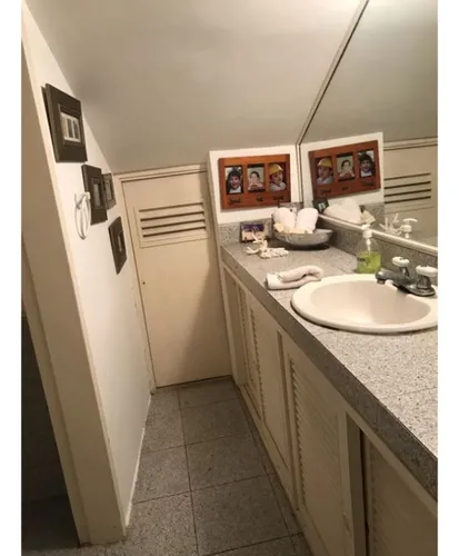 Casa Venta Lomas De Chuao 580m2