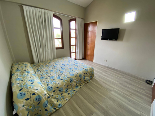 Townhouse En Venta Pueblo Viejo Moderno (isla Creta)