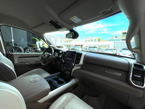 Imagem 8 de 10 de Ram 2500 6.7 I6 Turbo Diesel Laramie Cd 4x4