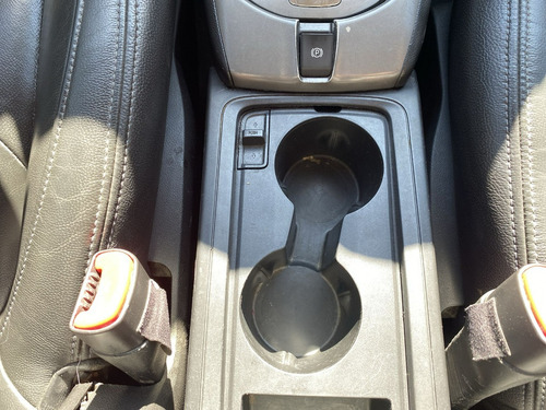 Imagen 18 de 25 de Chevrolet Captiva Sport 2.4 2011