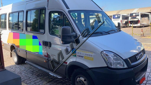 Imagem 2 de 9 de Van Iveco Daily 50c17 Minibus Ano 2015/16 19 Lug. Vn-ref 519