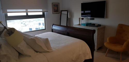 Imagen 9 de 14 de Venta De Apartamento En Greenview Residences, Santa María