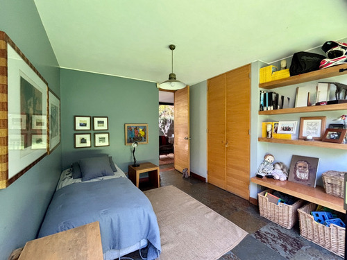 Exclusiva Casa Bdo Larrain, Un Piso, Mediterranea 6d