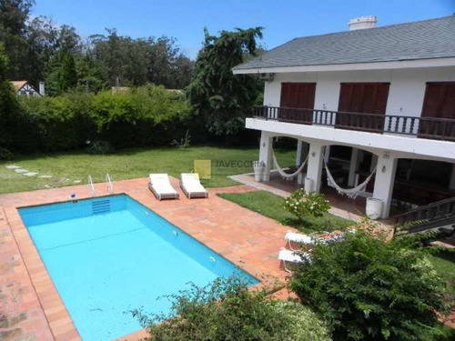 Imagen 4 de 30 de Venta De Casa De 6 Dormitorios En Beverly Hills