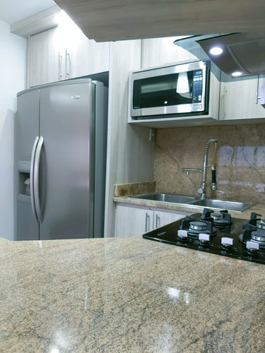 Imagen 4 de 17 de Moderno Apartamento En Alquiler En Lechería. Conj. Res. Marina Del Rey