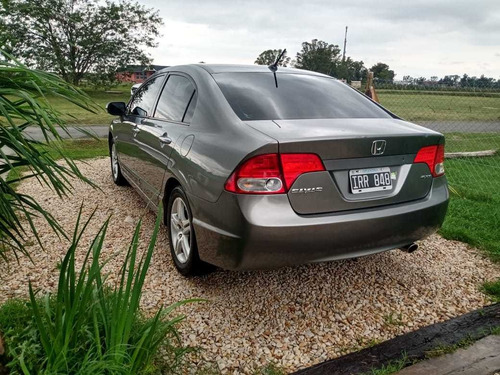 Honda Civic 1.8 Exs Mt 2010