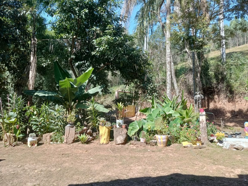 Chácara Com Nascente E Cachoeira Em Nazaré Paulista!