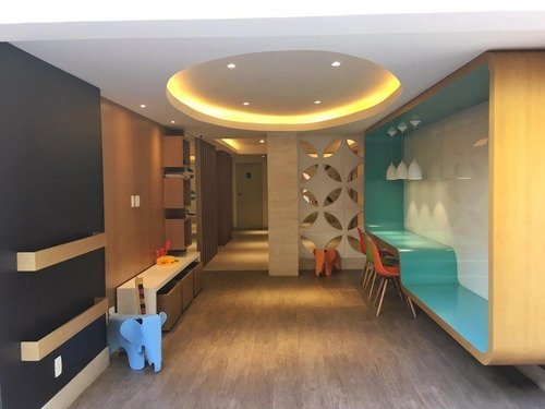 Apartamento À Venda No Bairro Lagoa - Rio De Janeiro/rj - O-8997-18100