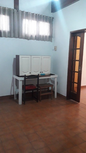 Imagen 6 de 11 de Departamento Tipo Casa En Venta En Lanus Este