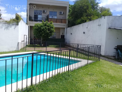 Depto. En Venta En Carapachay, Dos Ambientes Con Jardín Y Cochera