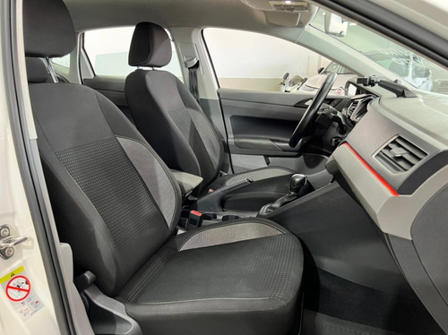 Imagem 9 de 12 de Volkswagen Polo 1.0 Comfortline 200 Tsi 2020
