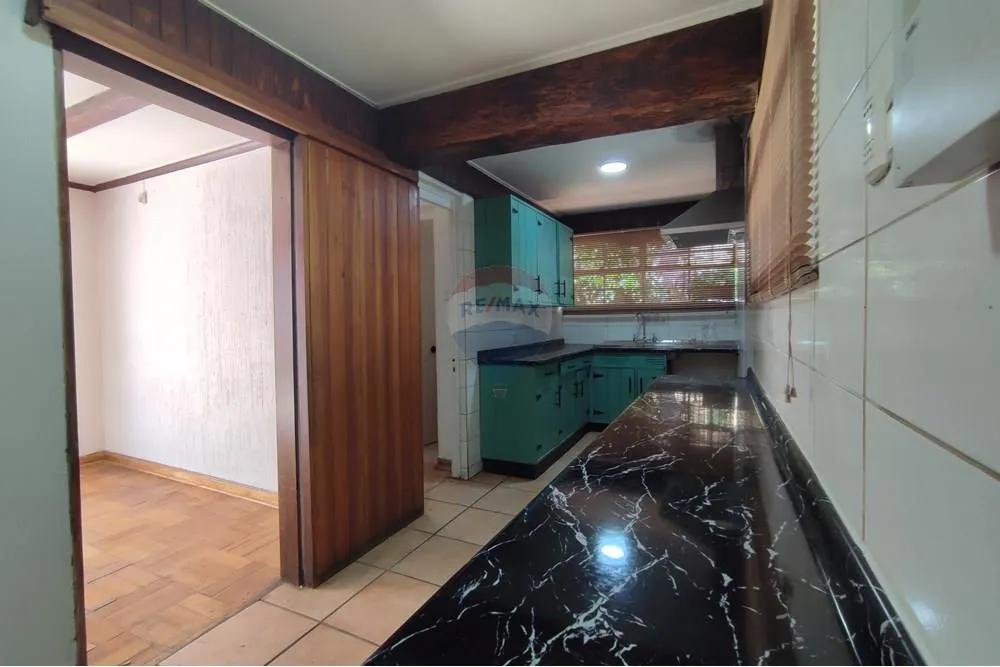 Imagen 5 de 30 de Casa Familiar Con Piscina Y Gran Potencial