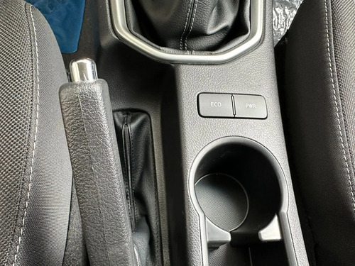 Disponible/inmediata/hilux Mec/2.4cc/2027/diesel/gris Oscura