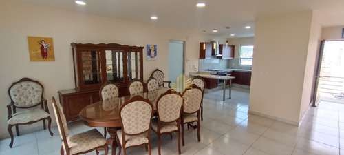 Casa En Venta En Real De Juriquilla Con 2 Recamaras En Plant