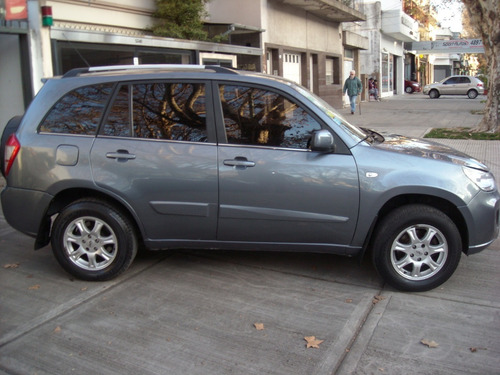Imagen 4 de 13 de Chery Tigoo 2.0 Confort 2013