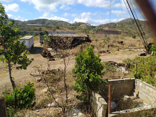 Excelente Terreno En Zona Industrial Vía El Rodeo!!