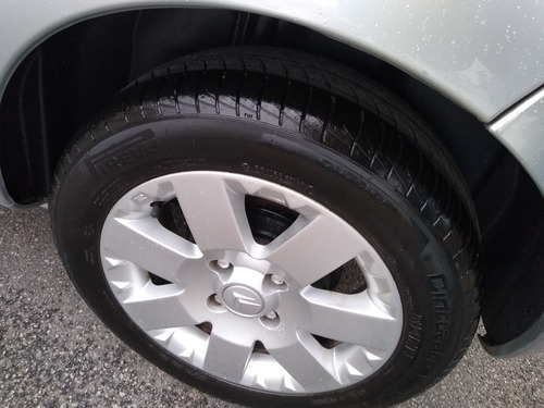 Imagem 13 de 14 de Citroën C3 2012 1.4 8v Glx Flex 5p