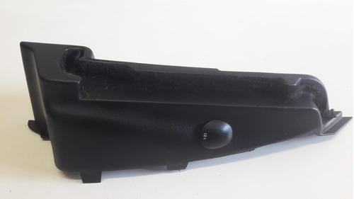 Suporte Tampao Porta Malas Lado Esquerdo Peugeot 307 2007