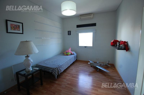 Imagen 24 de 30 de Hermosa Casa En El Corazón De Vicente López