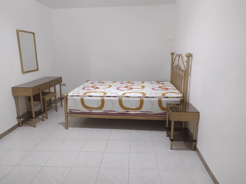 Imagen 10 de 12 de Se Alquila Anexo Amoblado En La Urb. Las Antiguas - Palo Verde 04125787777 / 04140997777