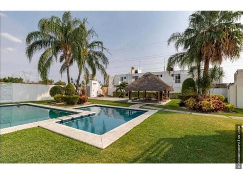 Imagen 1 de 11 de Casa Sola En Venta Condominio Valle Esmeralda