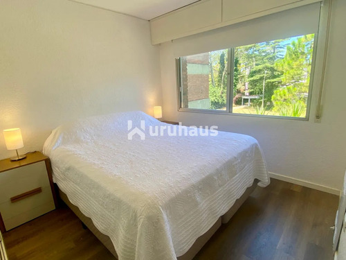 Venta Apartamento Tres Dormitorios Punta Del Este Playa Mansa Arcobaleno