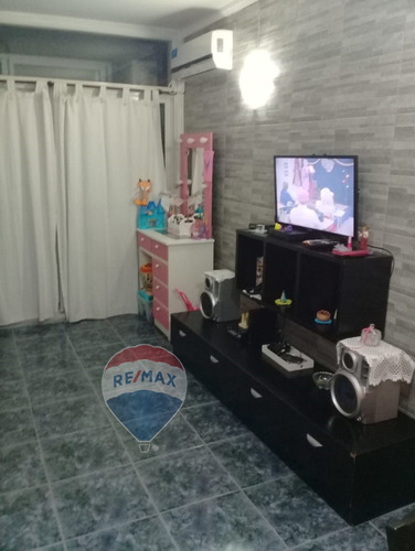 Imagen 5 de 7 de Departamento En Venta 2 Amb. Torres Pueyrredon