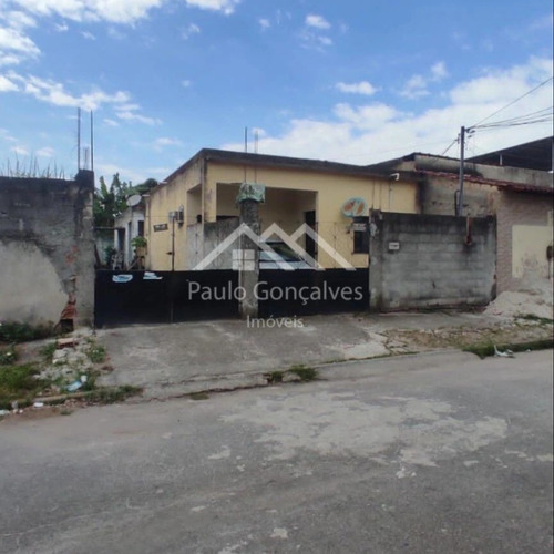 Vendo Duas Casas Mais Um Terreno Ao Lado