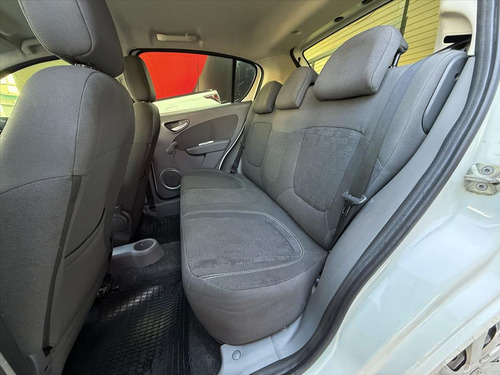 Fiat Palio 1.4 MPI ATTRACTIVE 8V FLEX 4P MANUAL