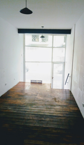 Imagen 2 de 4 de Local Comercial Centrico, Oferta, Oportunidad. Llamame Y Lo Vemos Hoy!