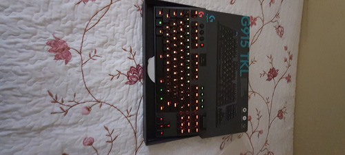 Teclado Logitech G915 Tkl En/us