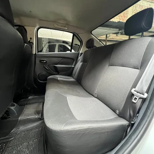 Renault Logan EXPRESSION AT 1.6CC 16V 2019