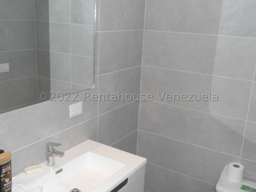 Imagen 6 de 20 de Apartamento En Venta Country Club Mls #22-15354