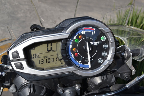 Imagen 6 de 15 de Triumph Tiger 800 Muy Cuidada Excelente Manejo