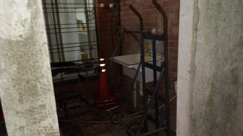 Imagen 10 de 14 de Alberdi Al 100 - Ph De Dos Plantas En Avellaenda 3 Amb.